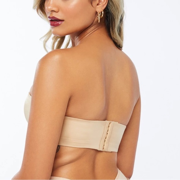 Savage X Fenty Honey Nude Core Microfiber Strapless Bra - Picture 8 of 11
